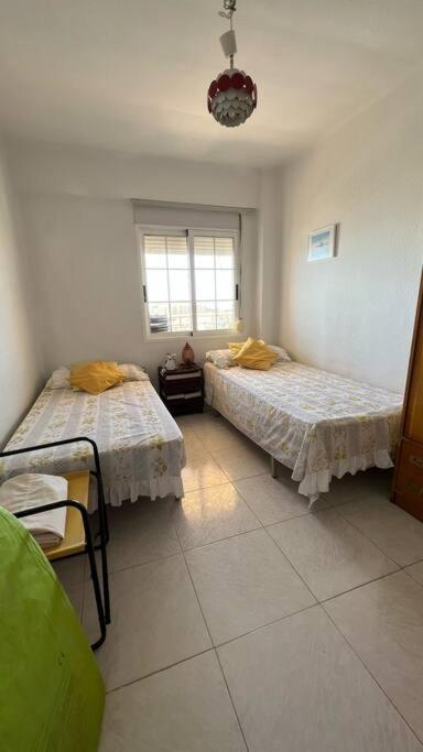 Apartamento Apartamento Con Acceso Directo A La Playa Valencia Exterior foto